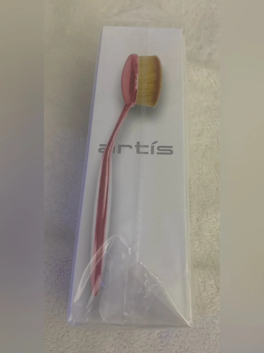 artis Elite Oval 7 Makeup Brush in Soft Pink Finish MSRP $80.00